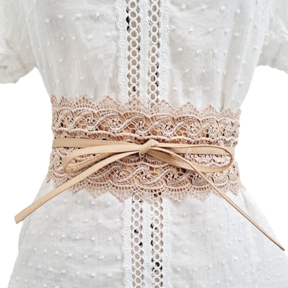 Lace Overlay Waist Belt — Beige Corset Style